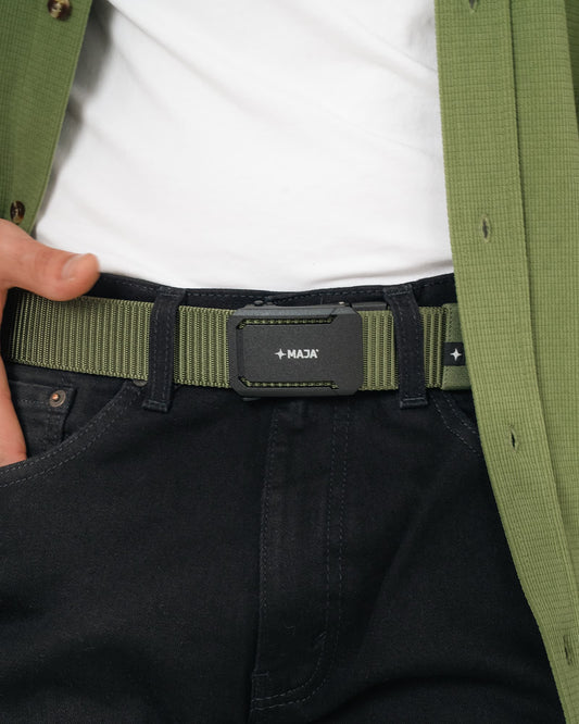 Cinturón Clásico Hebilla Cerrada Herradura